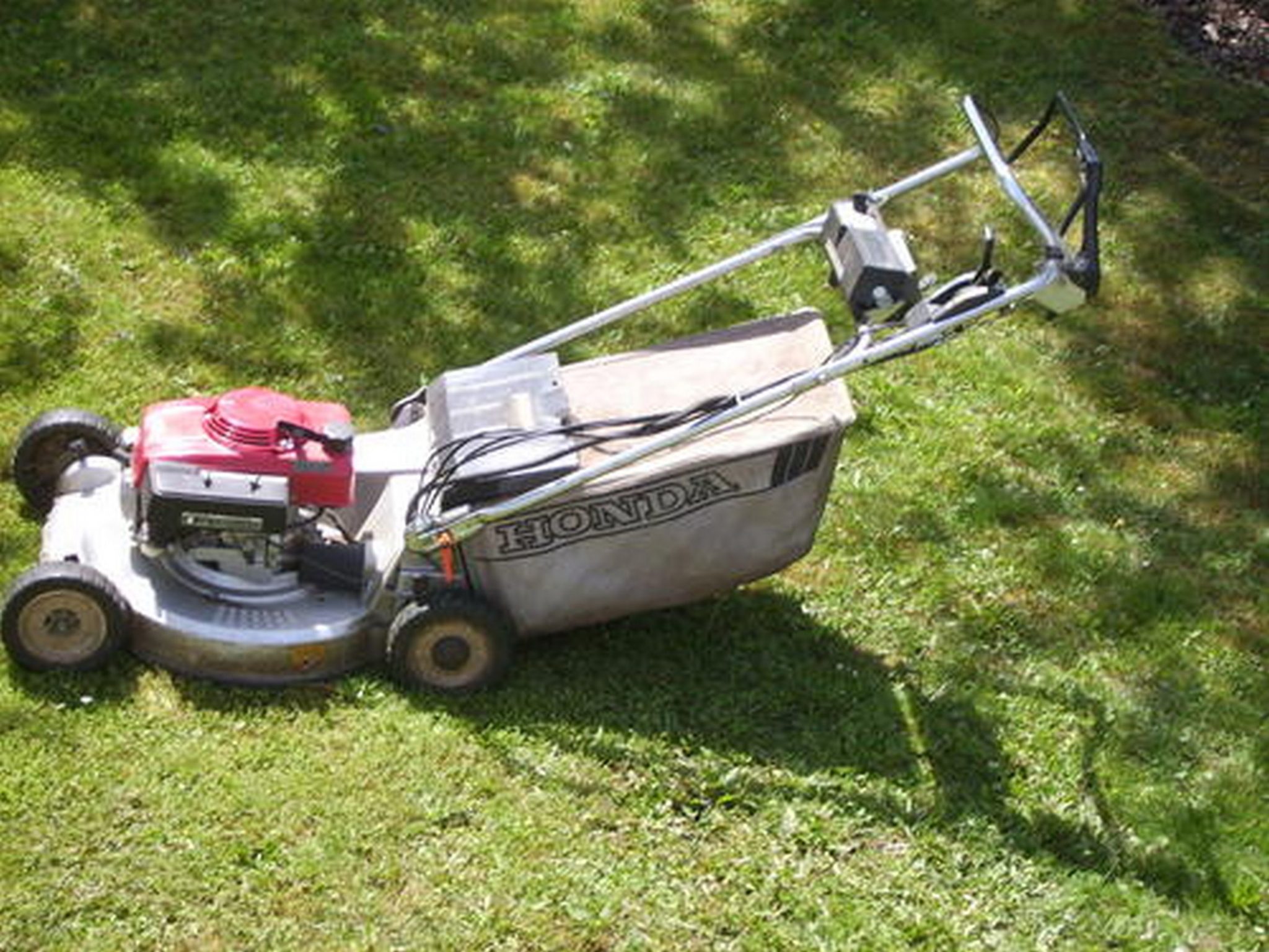 Rasenmäher Honda HR 214 Schmidis Gerätverleih